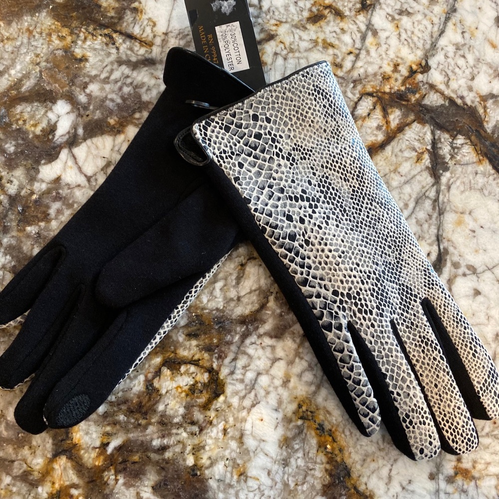 Women’s Gloves